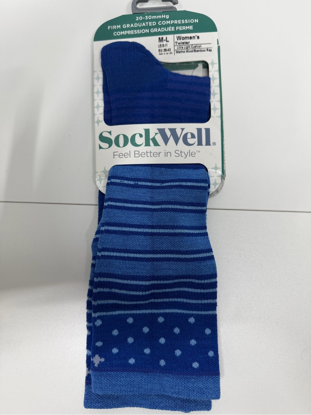 NWT Sockwell Women’s Twister M/L 20-30 mmHg Firm Compression Socks Blue